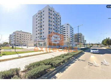 Appartement compact avec ascenseur à louer à Avenida Elvas