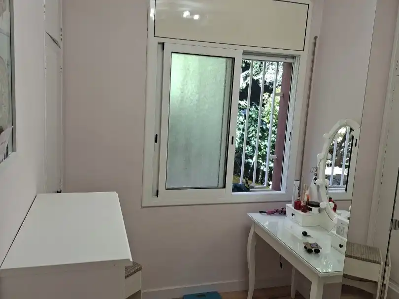 Schlafzimmer von Haus oder Chalet zum Verkauf in Sant Cugat del Vallès mit Klimaanlage, Terrasse und Balkon