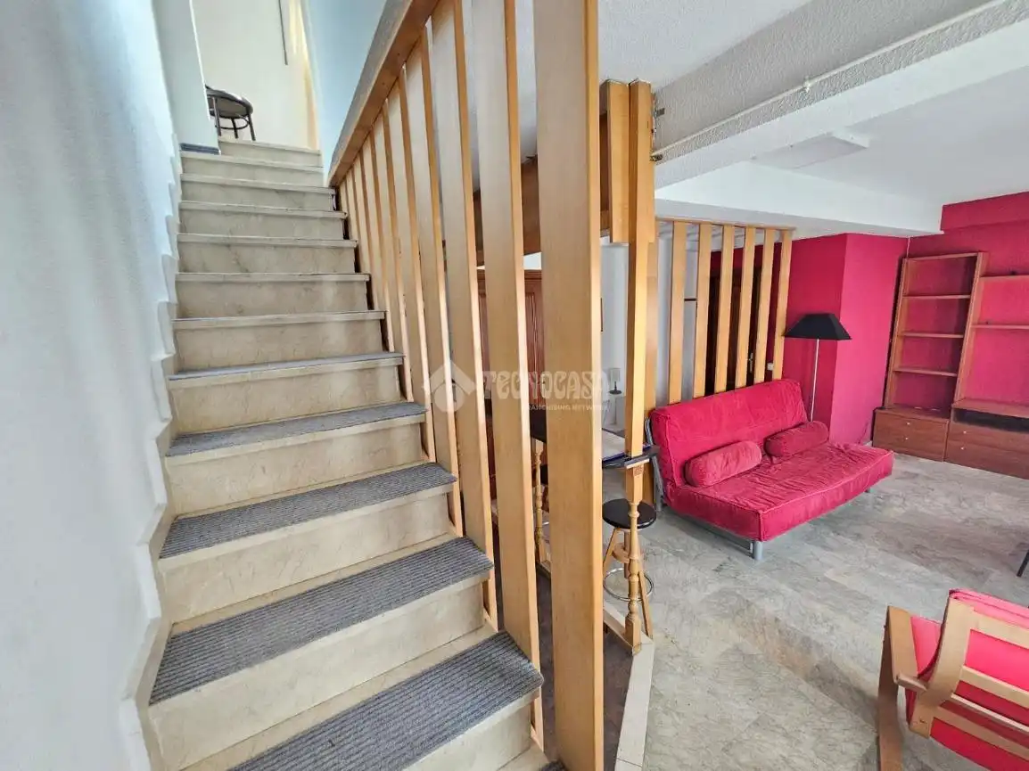 Dachboden zum Verkauf in Madrid mit Heizung, Terrasse und Balkon
