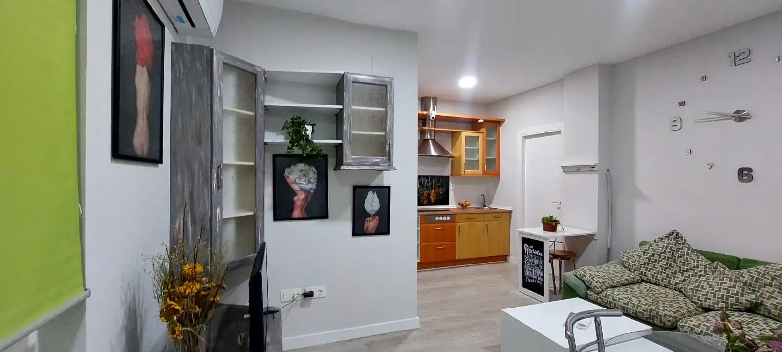 Kitchen of Flat for sale in Valladolid  with Heating, Parquet flooring and Furnished