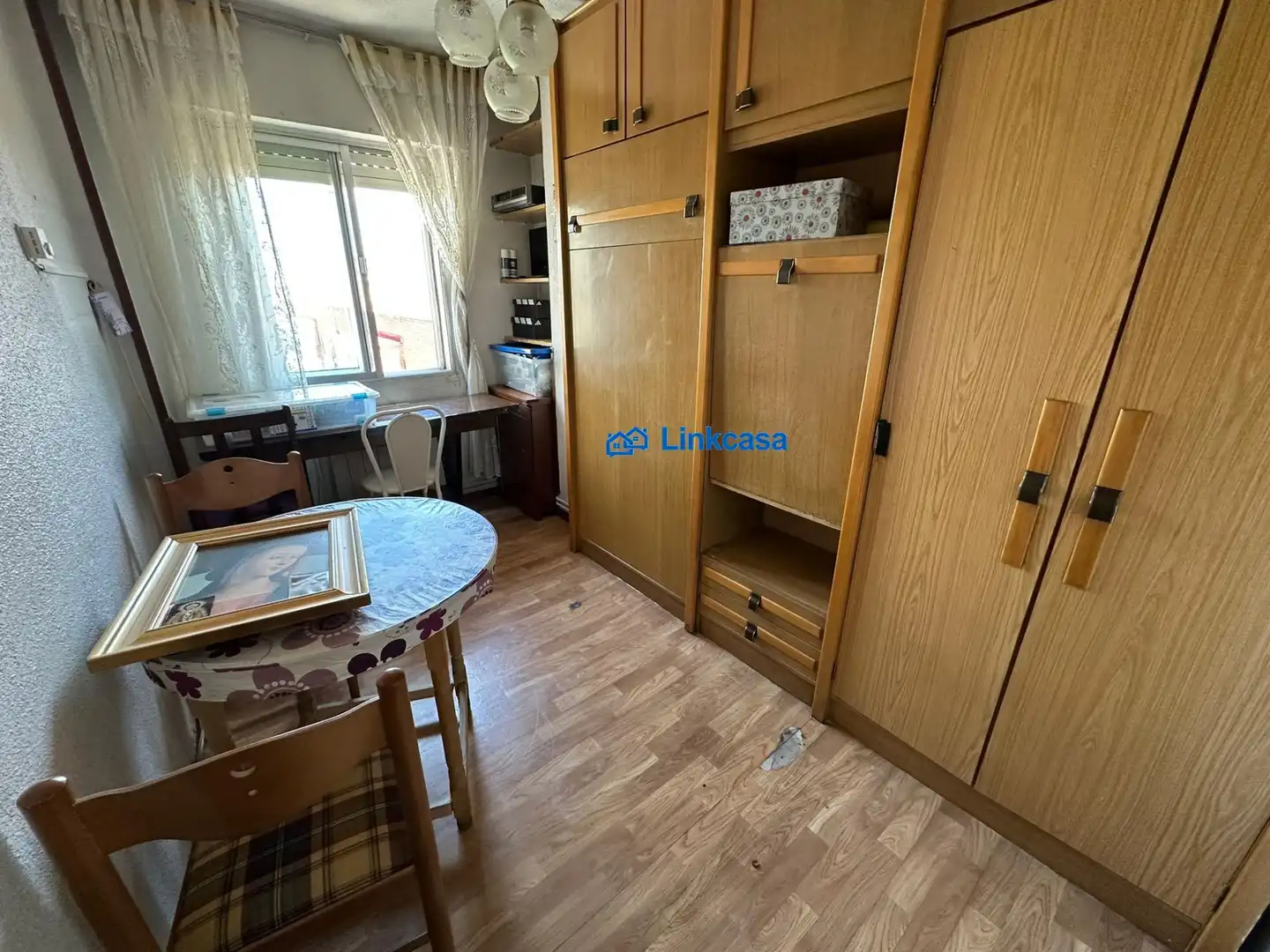 Habitación de Piso en venta en Madrid con Calefacción, Terraza y Amueblado