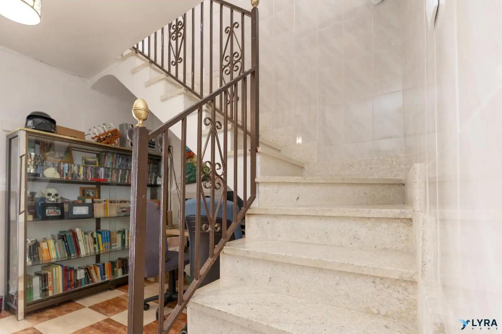 Casa o xalet en venda en Las Cabezas de San Juan amb Aire condicionat, Traster i Balcó