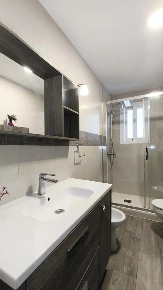 Baño de Piso en venta en Madrid con Aire acondicionado, Calefacción y Terraza