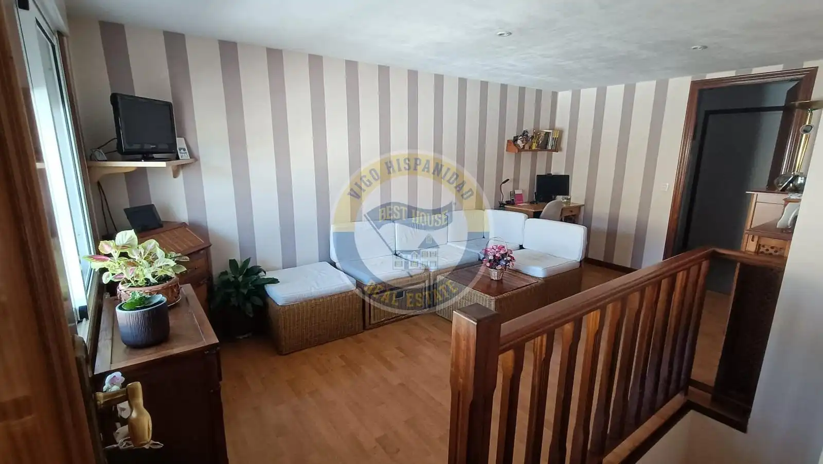 Casa adosada en venda a undefined Residencial Candeán, Cabral - Candeán