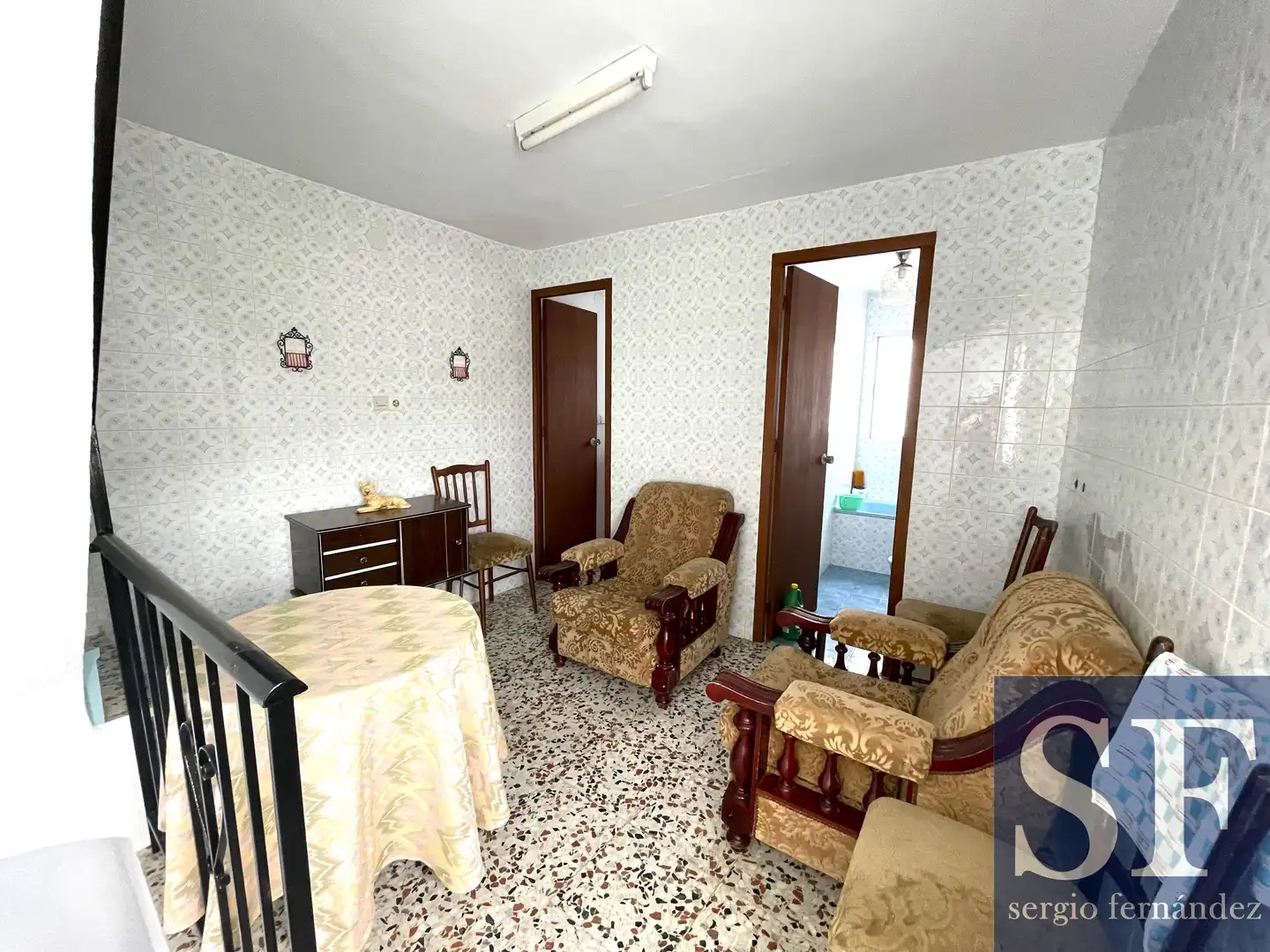 Sala de estar de Casa adosada en venta en Salares