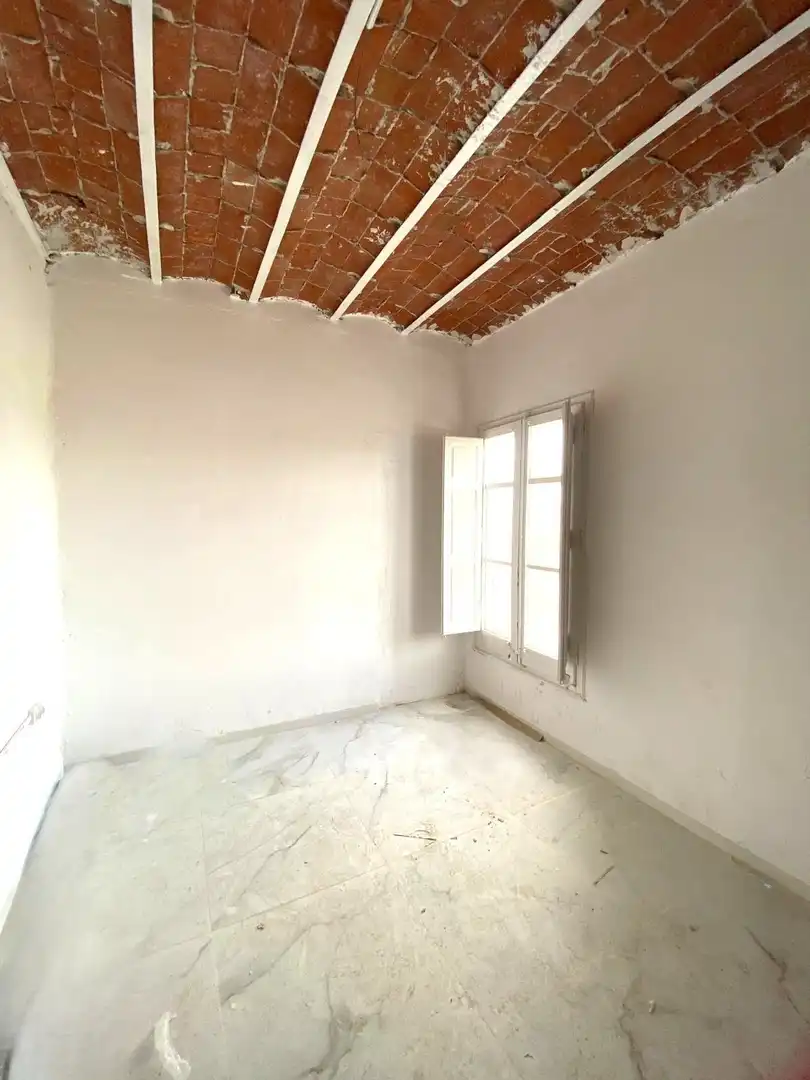 Habitación de Edificio en venta en Tarragona