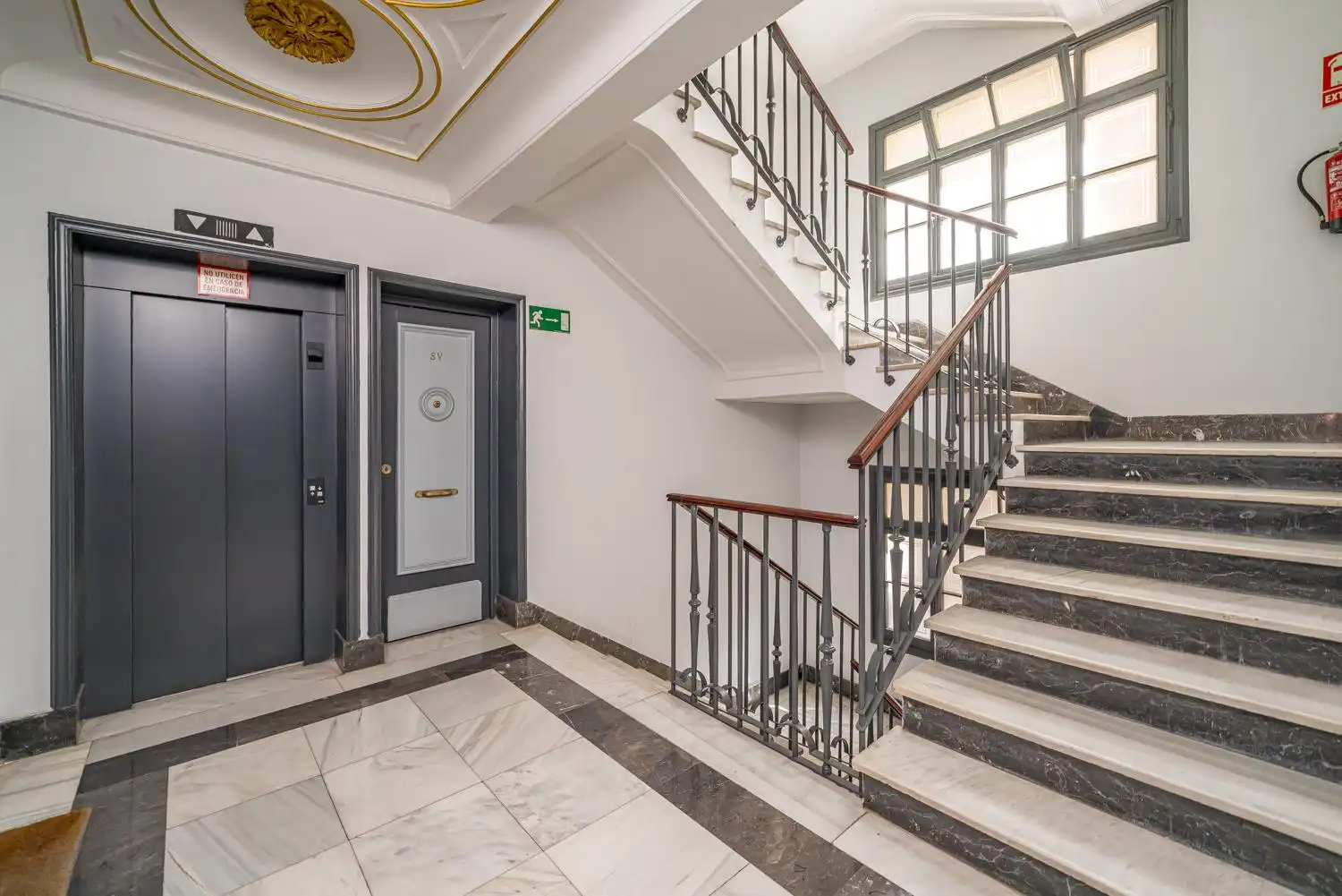 Apartamento en venta en Madrid con Calefacción y Balcón