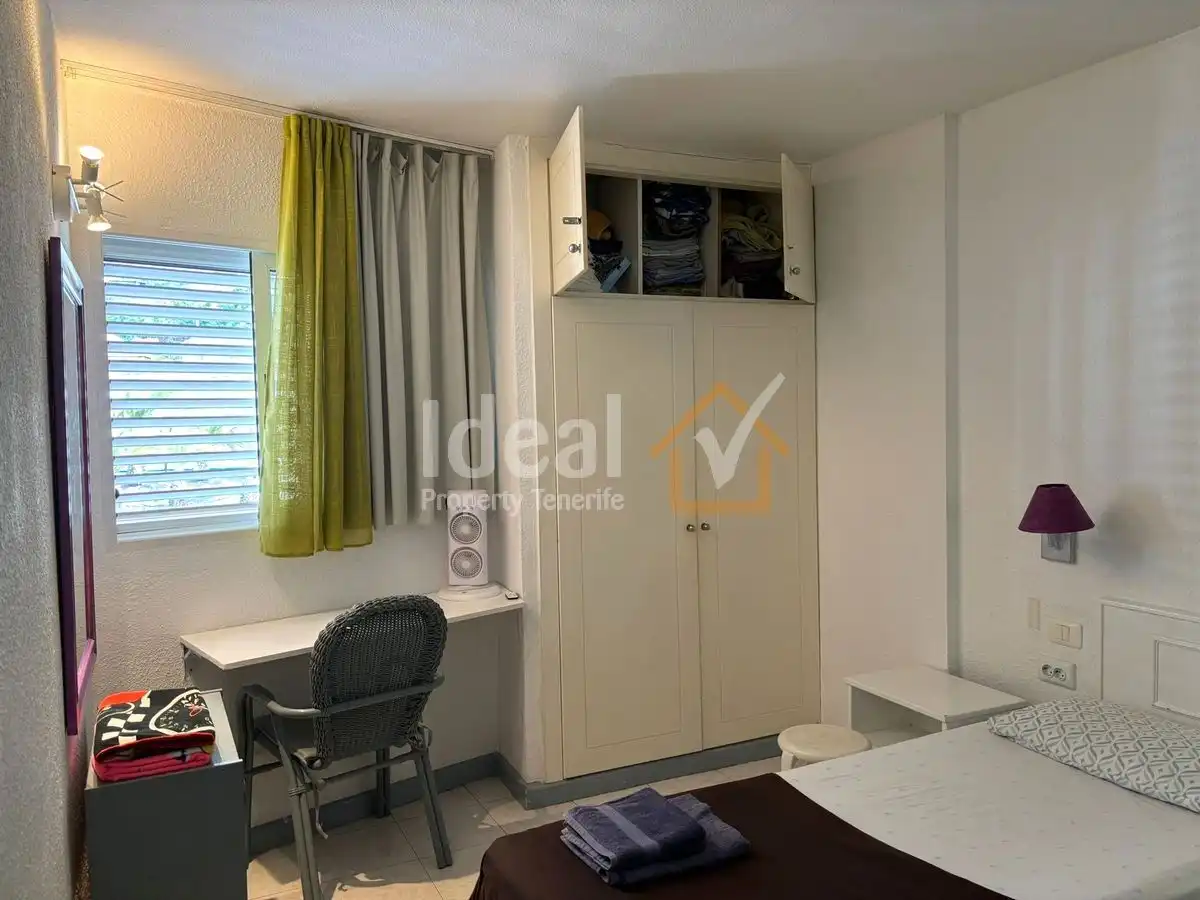 Apartamento con piscina en venta en Costa Adeje, imagen 11