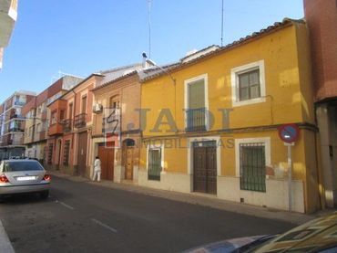 Casa en venda a Valdepeñas