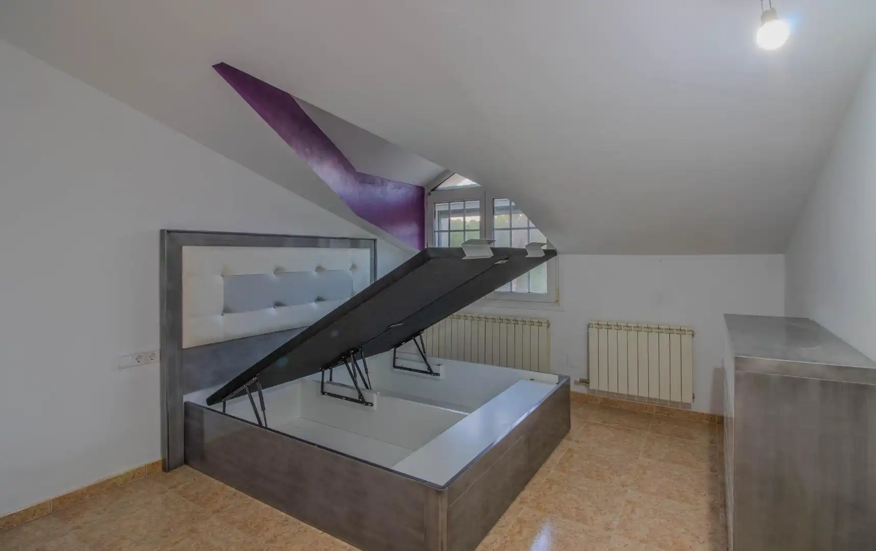 Habitación de Casa o chalet en venta en Esparreguera con Aire acondicionado, Calefacción y Jardín privado