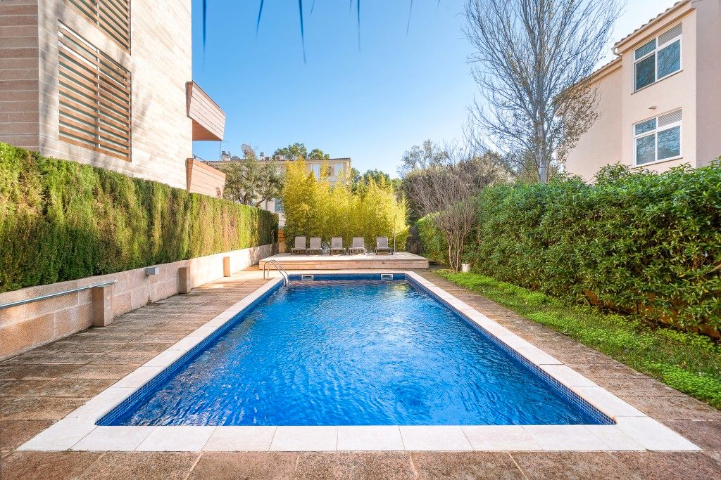 Swimming pool of Apartment for sale in Pollença  with Air Conditioner, Private garden and Terrace