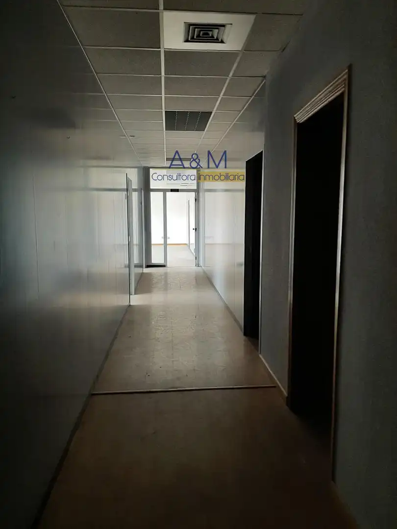Oficina amb ascensor en venda a Arco de Ladrillo, imagen 12