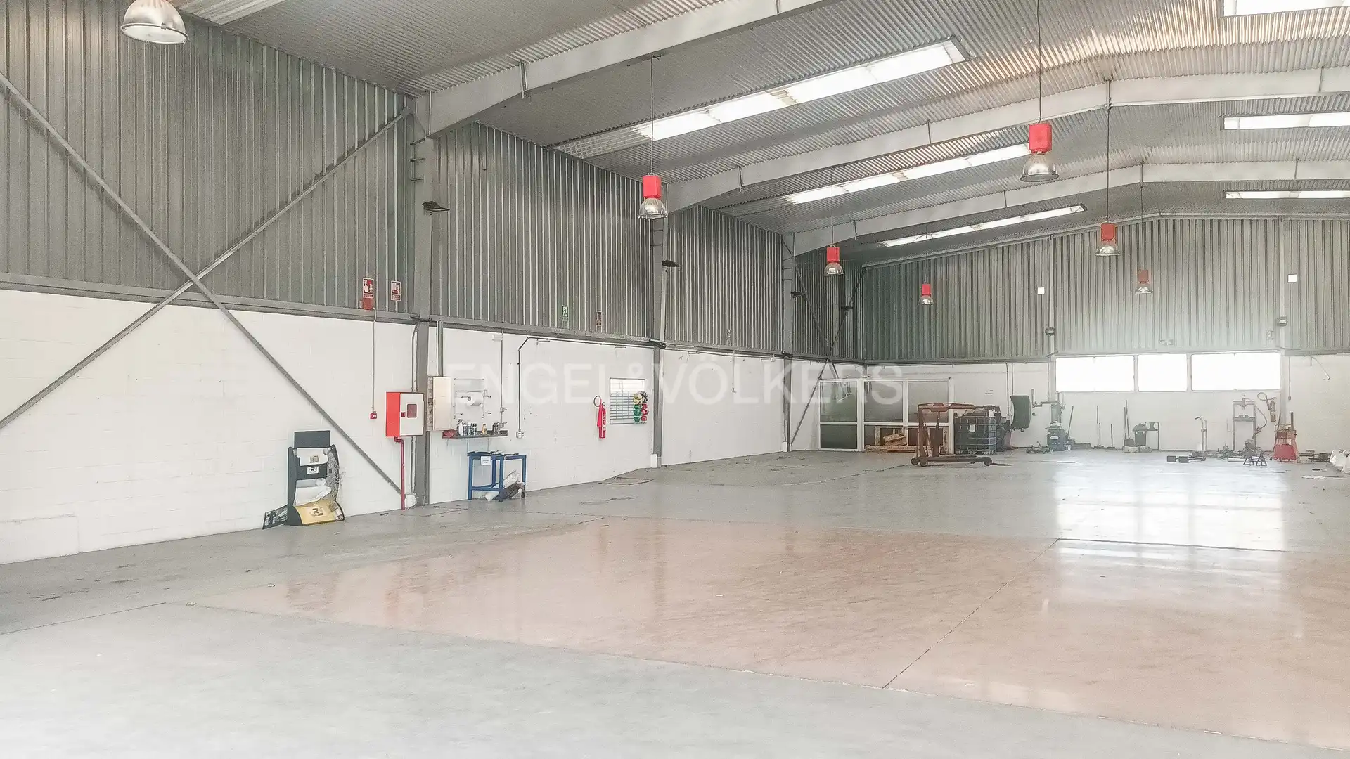 Nau industrial en venda a Sant Esteve Sesrovires, imagen 6