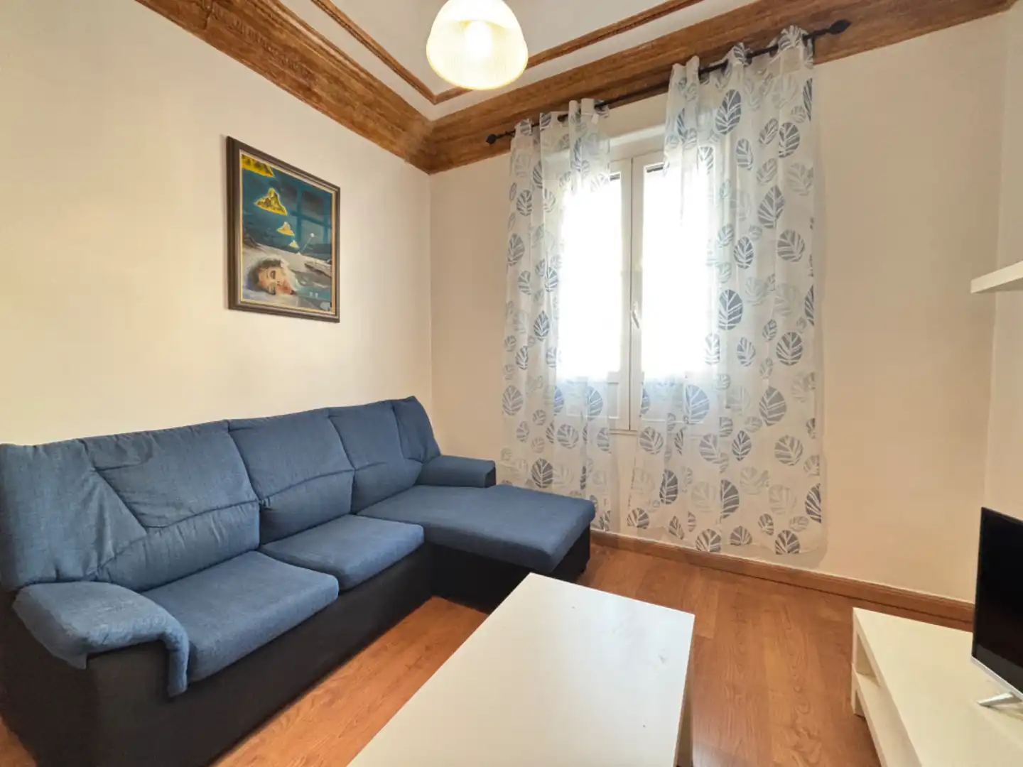 Flat for rent in Calle de Ilustración, Argüelles
