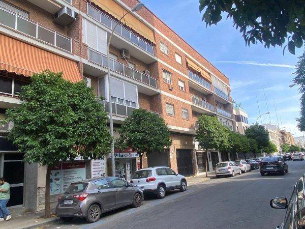 Local comercial en Venta en Barrio del Nervión