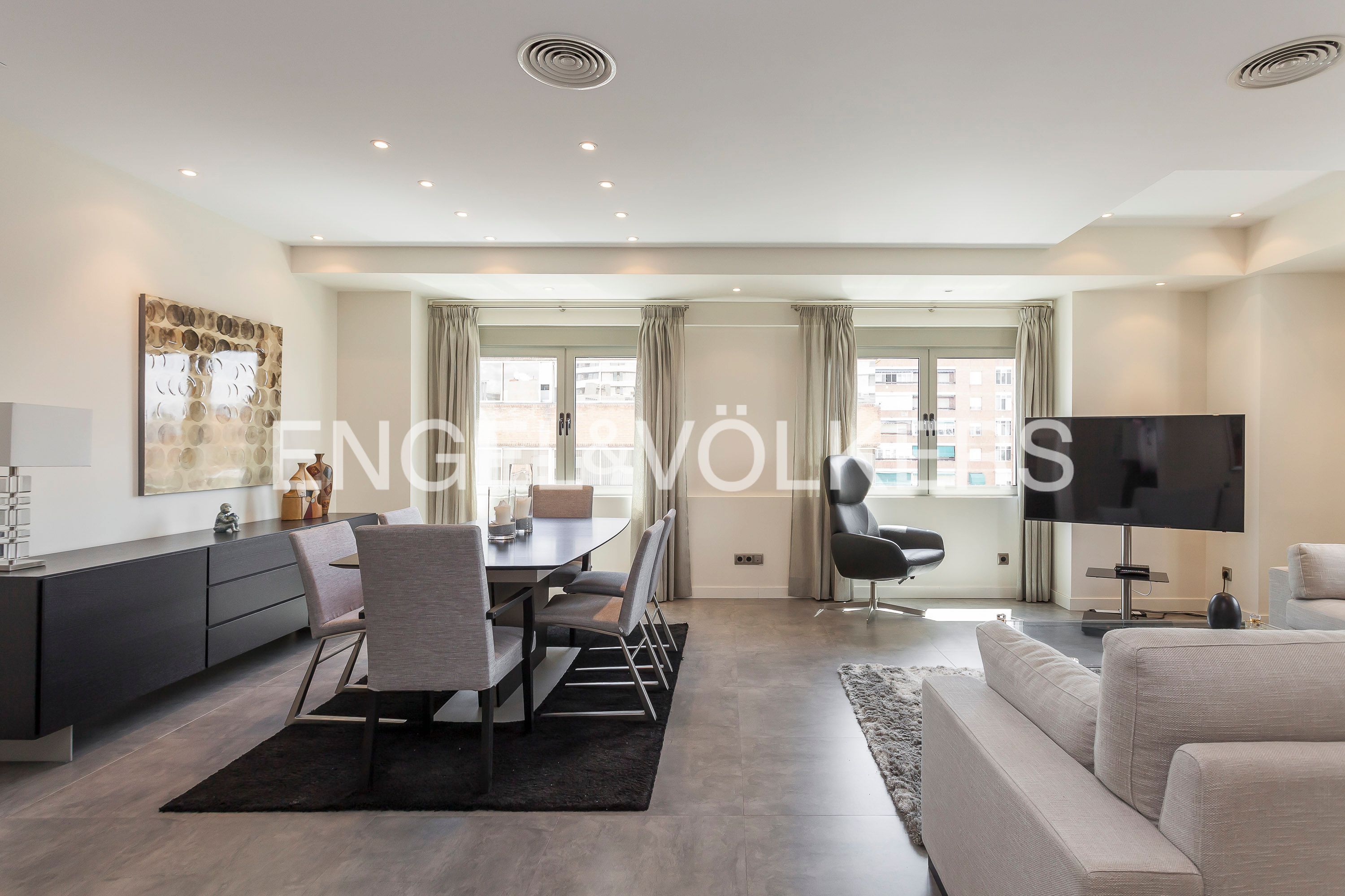 Sala d'estar de Àtic de lloguer en  Madrid Capital amb Aire condicionat, Calefacció i Terrassa