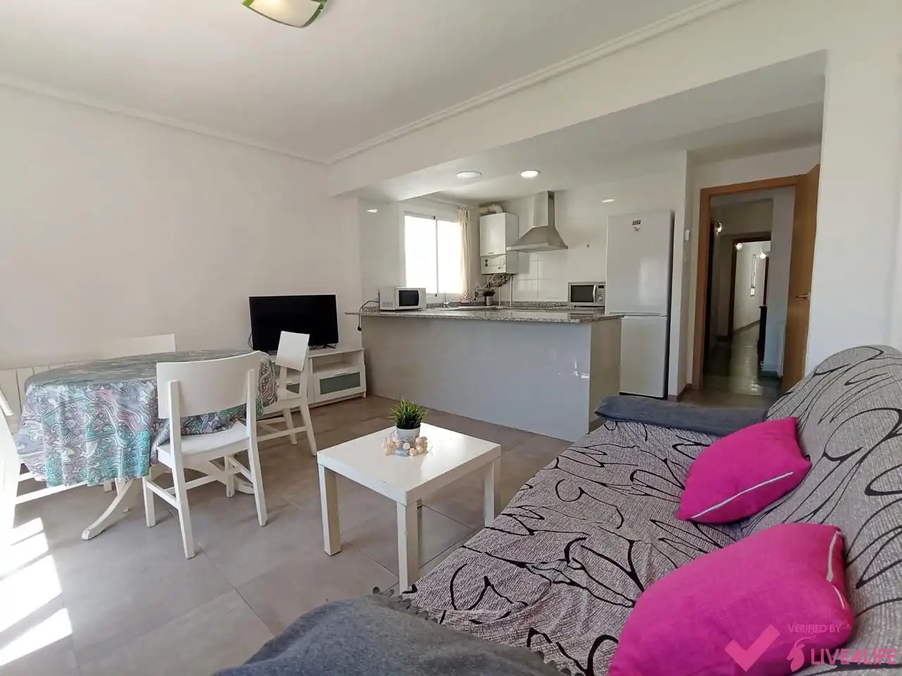 Living room of Flat for share in Valencia  with Heating and Furnished