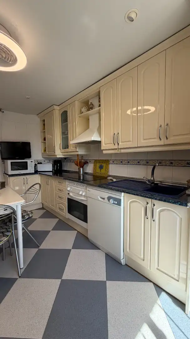Cocina de Casa o chalet en venta en Campo Real con Aire acondicionado, Calefacción y Jardín privado