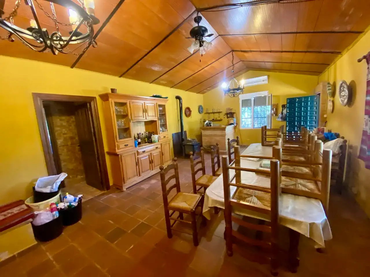 Comedor de Casa o chalet en venta en Fernán Caballero con Aire acondicionado, Jardín privado y Trastero