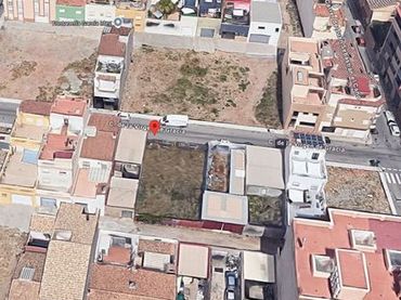 Terrain résidentiel à vendre à Calle de la Virgen de Gracia 14