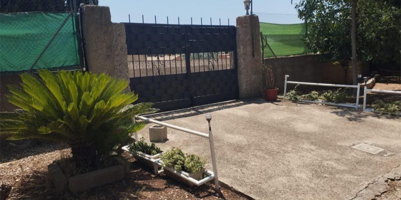 Garden of Flat for sale in Montroy