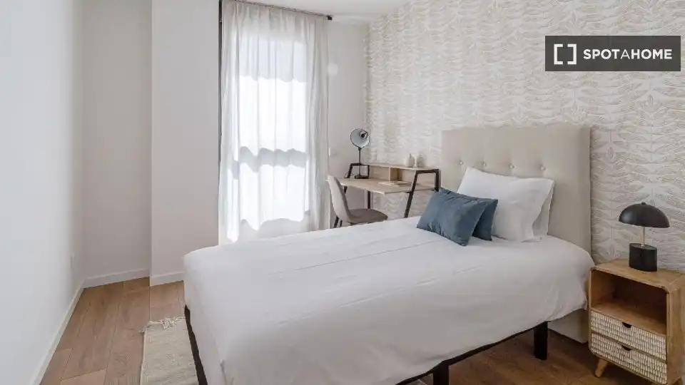 Room in Valdebebas - Valdefuentes