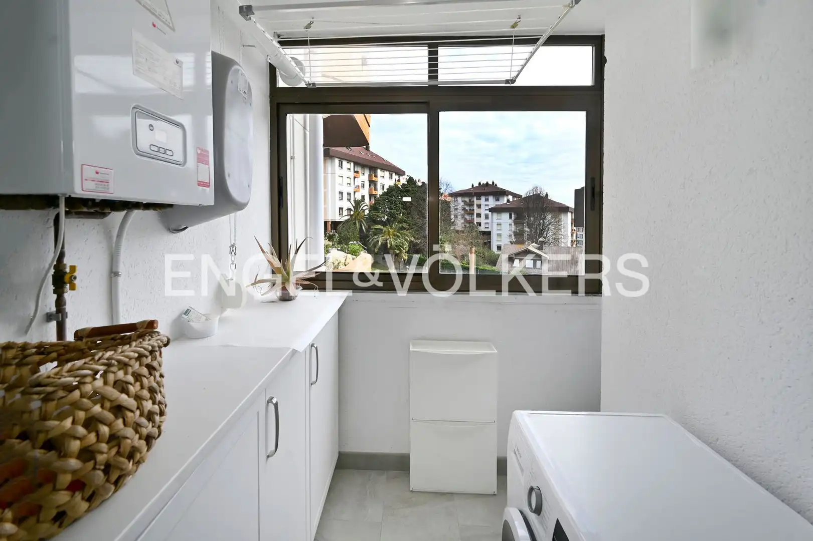 Terrasse von Wohnung zum Verkauf in Santander mit Heizung, Privatgarten und Abstellraum