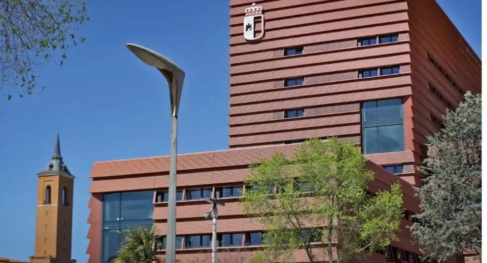 Vista exterior de Piso en venta en Ciudad Real con Balcón