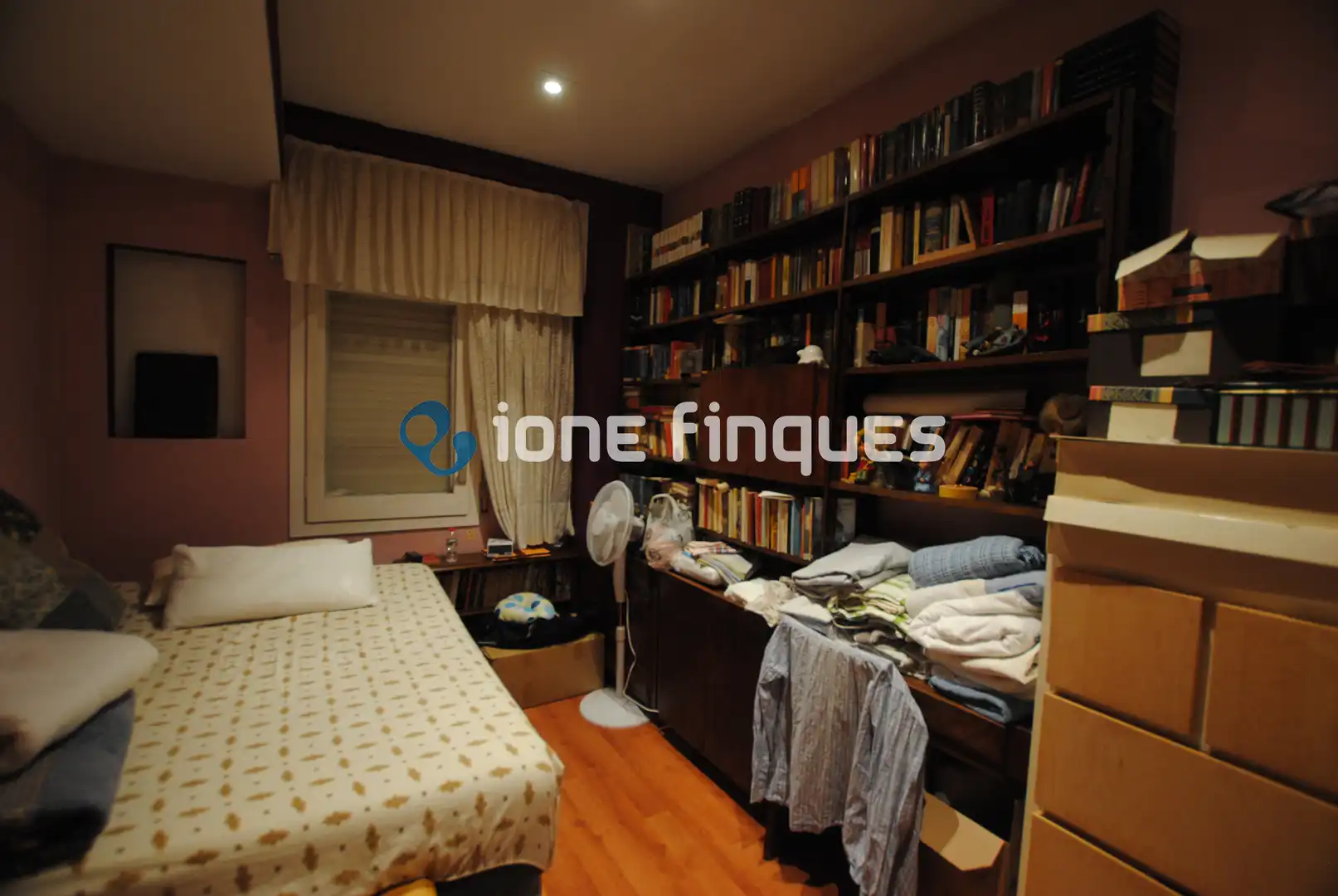 Schlafzimmer von Wohnung zum Verkauf in Barcelona mit Heizung, Privatgarten und Abstellraum