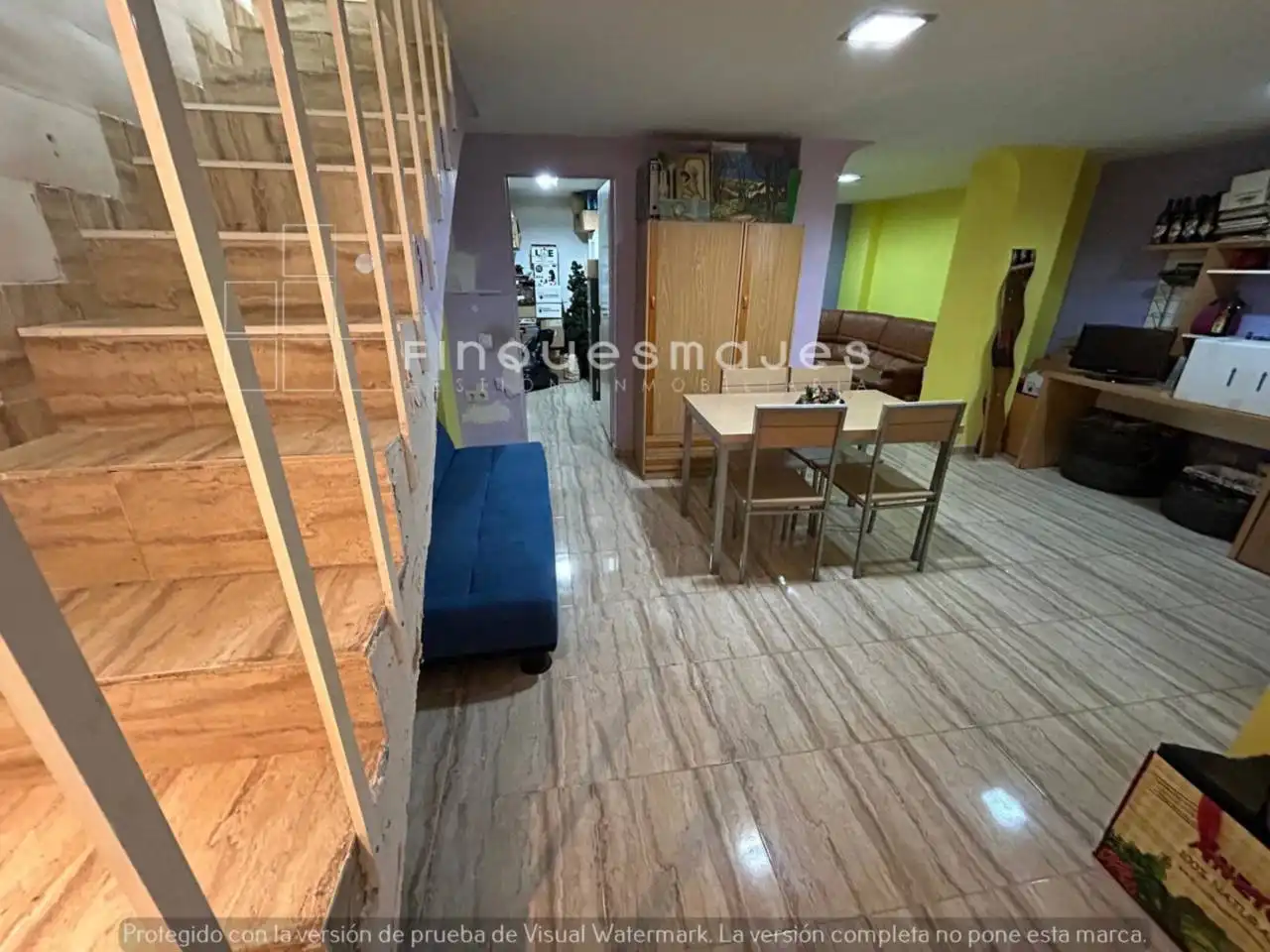 Local en venta en L'Hospitalet de Llobregat con Aire acondicionado