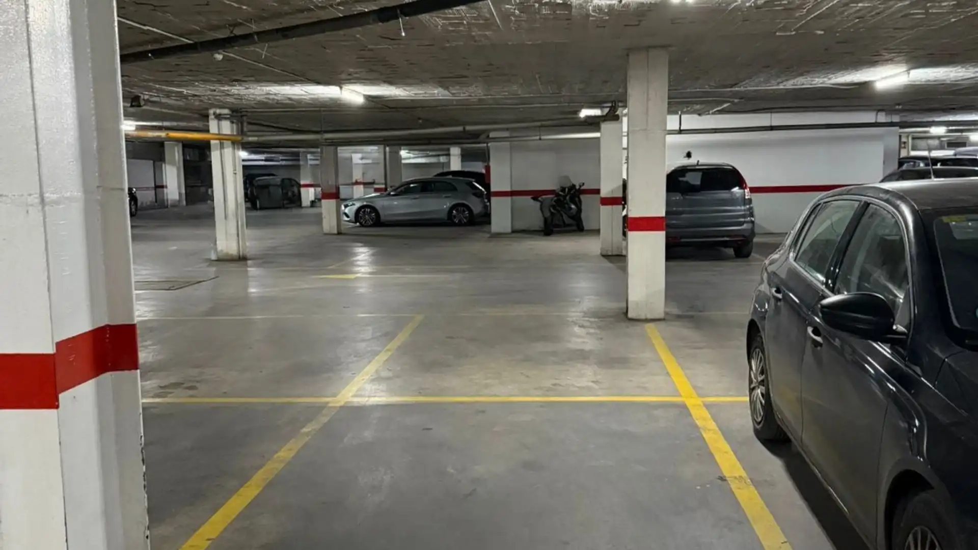 Aparcament de Garatge en venda en  Sevilla Capital