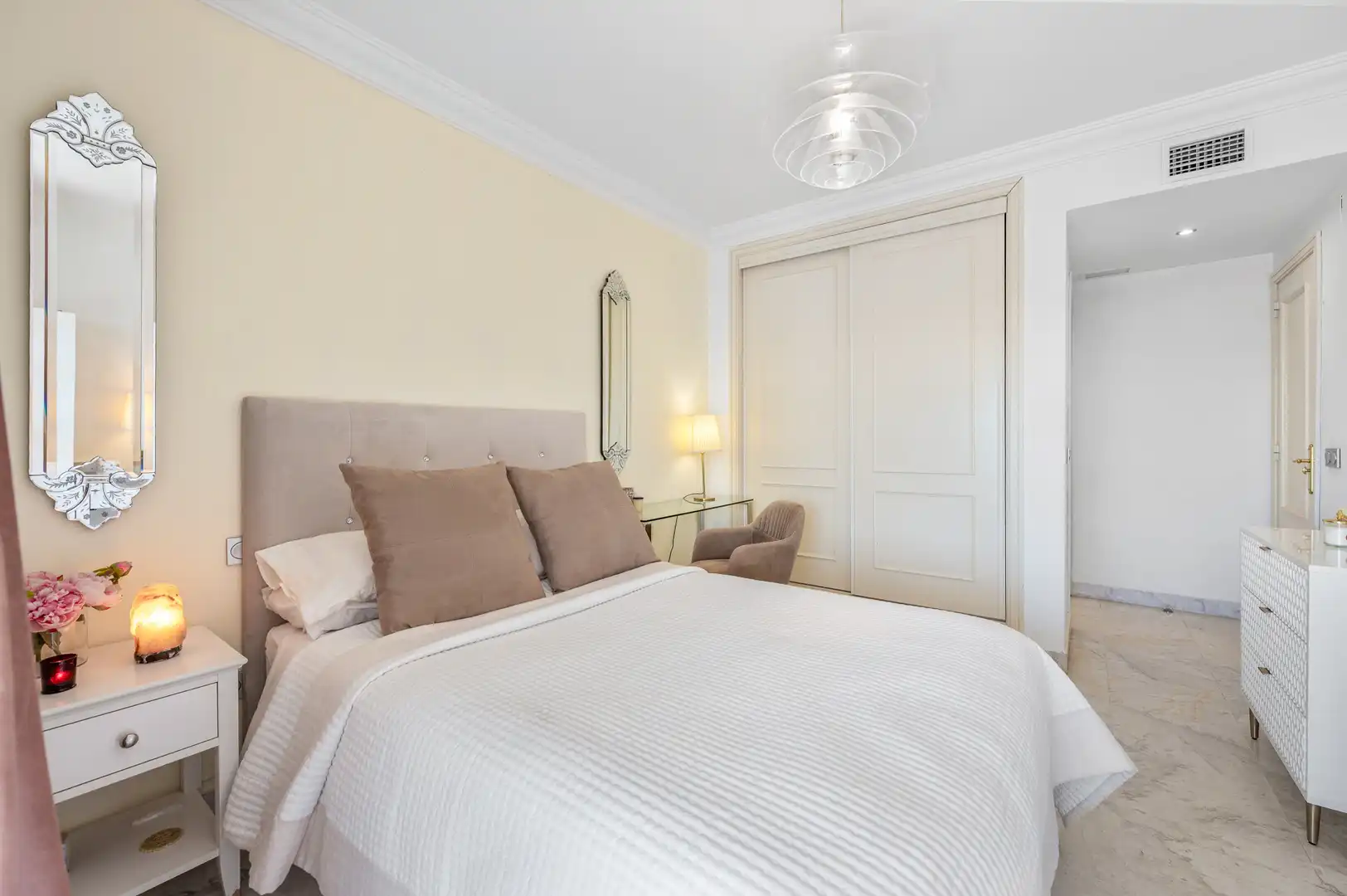 Apartament amb piscina en venda a Nueva Andalucía, imagen 8
