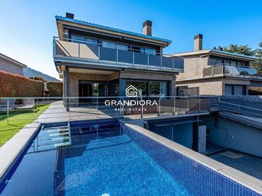 Villa avec piscine à vendre à Calle sant jordi