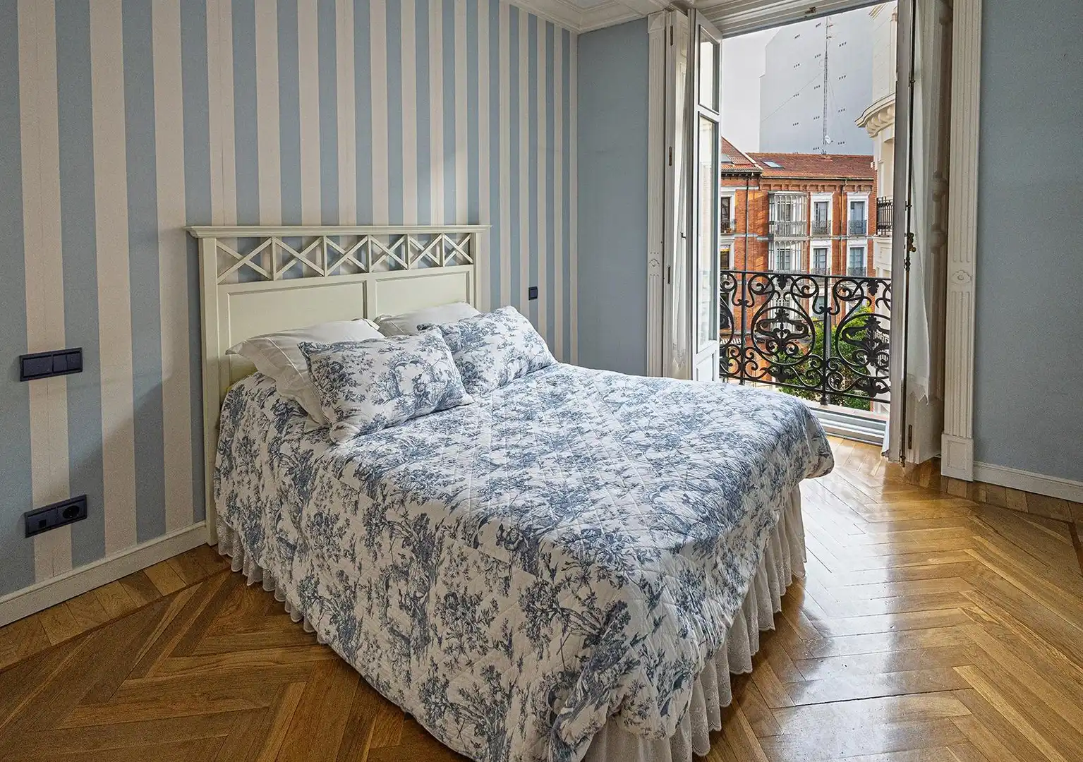 Schlafzimmer von Wohnung zum Verkauf in Valladolid mit Heizung