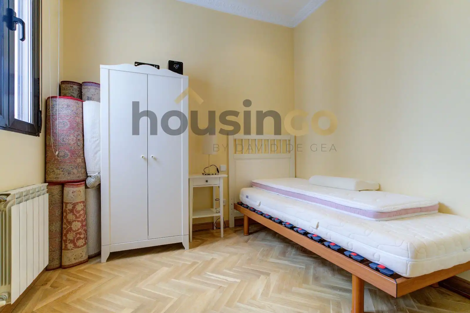 Bedroom of Flat for rent in Madrid  with Air Conditioner, Heating and Parquet flooring