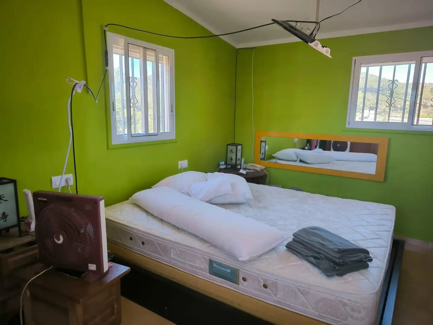 Habitación de Local en venta en El Vendrell con Aire acondicionado