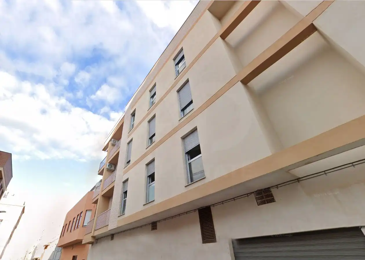 Vista exterior de Piso en venta en Almazora / Almassora