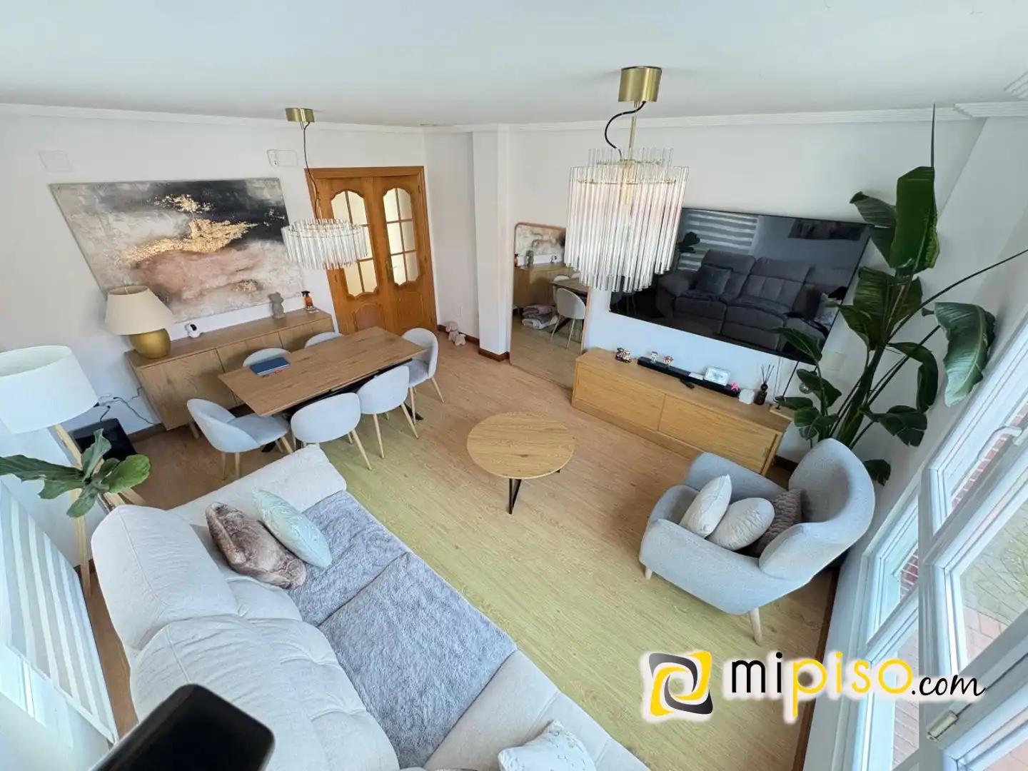 Sala de estar de Casa adosada en venta en Solórzano con Calefacción y Jardín privado