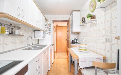 Kitchen of Flat for sale in  Madrid Capital  with Air Conditioner and Terrace