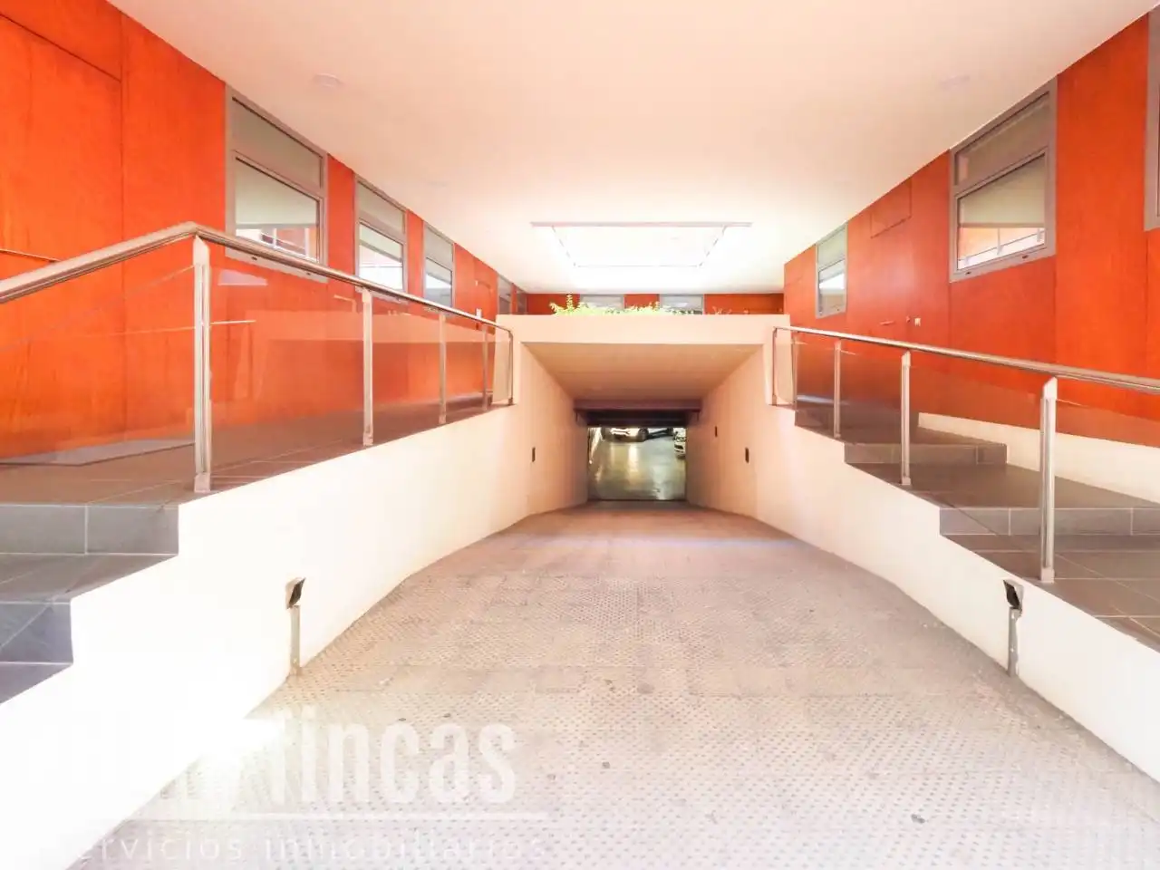 Maisonette zum Verkauf in Terrassa mit Klimaanlage, Heizung und Parkett