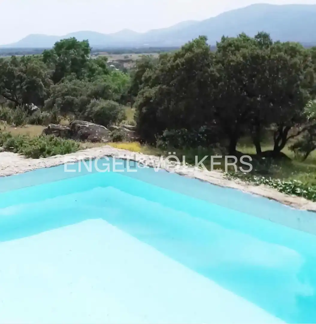 Piscina de Finca rústica de lloguer en Alpedrete amb Aire condicionat, Calefacció i Jardí privat