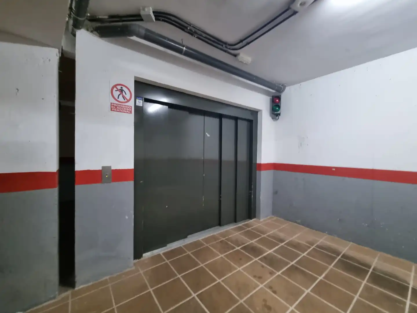 Aparcament de Pis en venda en Madrid amb Calefacció i Balcó