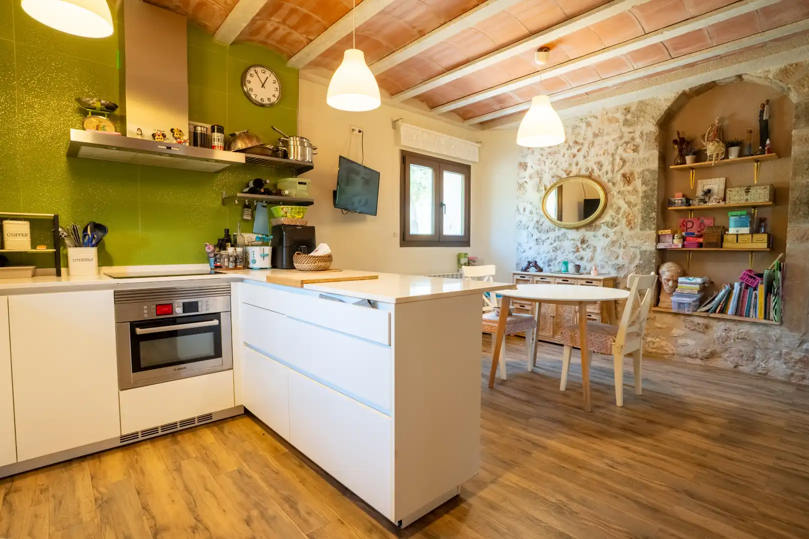 Kitchen of Houses for sale in Montblanc  with Air Conditioner, Heating and Private garden