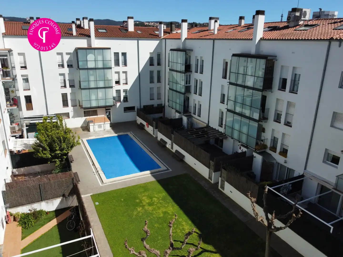 Piscina de Ático en venta en Girona con Aire acondicionado, Calefacción y Terraza