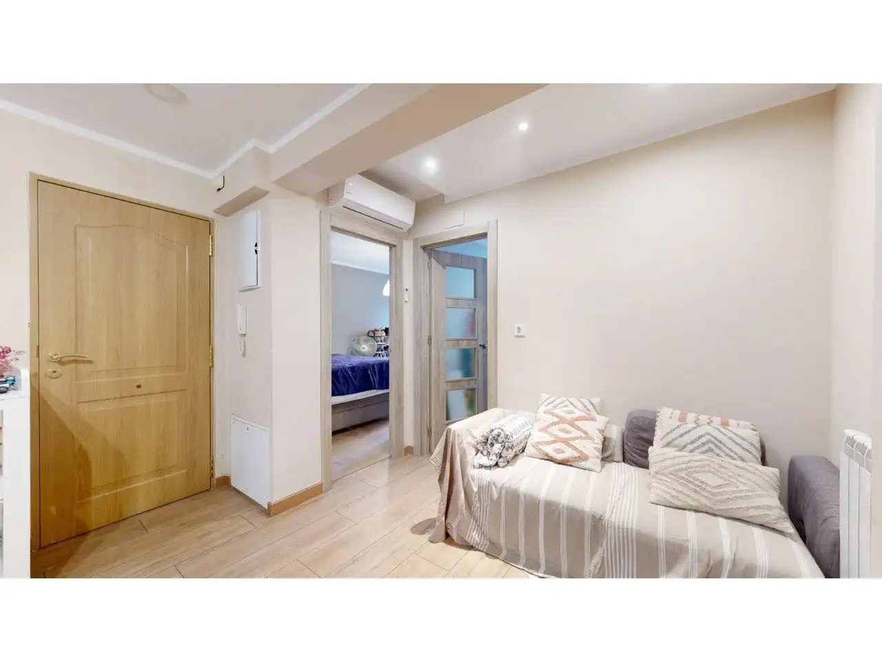 Bedroom of Flat for sale in Torrent  with Air Conditioner, Private garden and Balcony