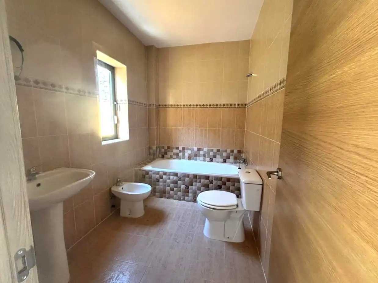 Bathroom of Apartments for sale in Fuengirola  with Terrace and Balcony