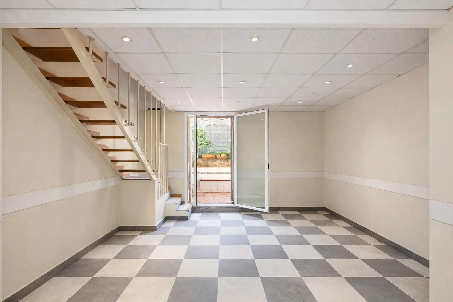 Study for sale in Barcelona  with Heating, Terrace and Oven