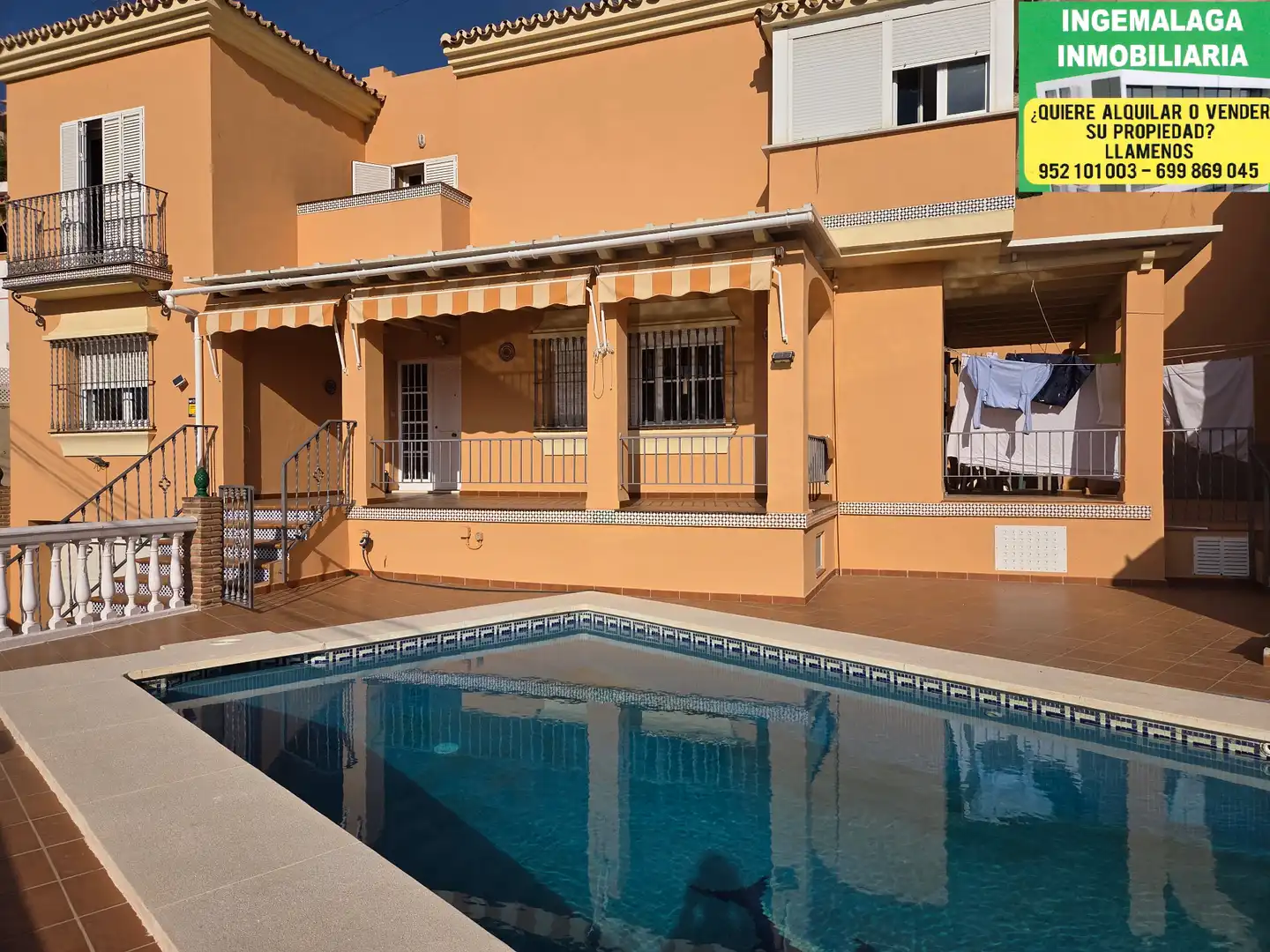 Swimming pool of Houses for sale in Málaga Capital  with Air Conditioner, Private garden and Terrace