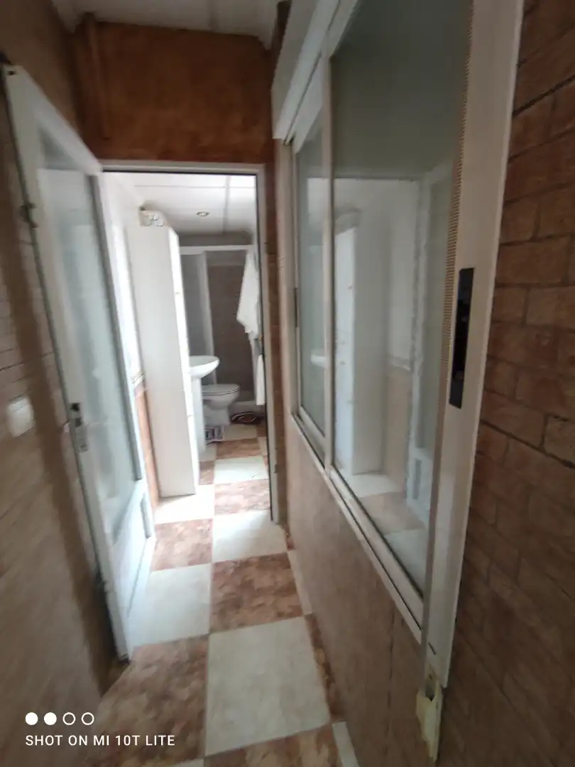 Bany de Casa adosada en venda en Elche / Elx amb Aire condicionat, Terrassa i Balcó