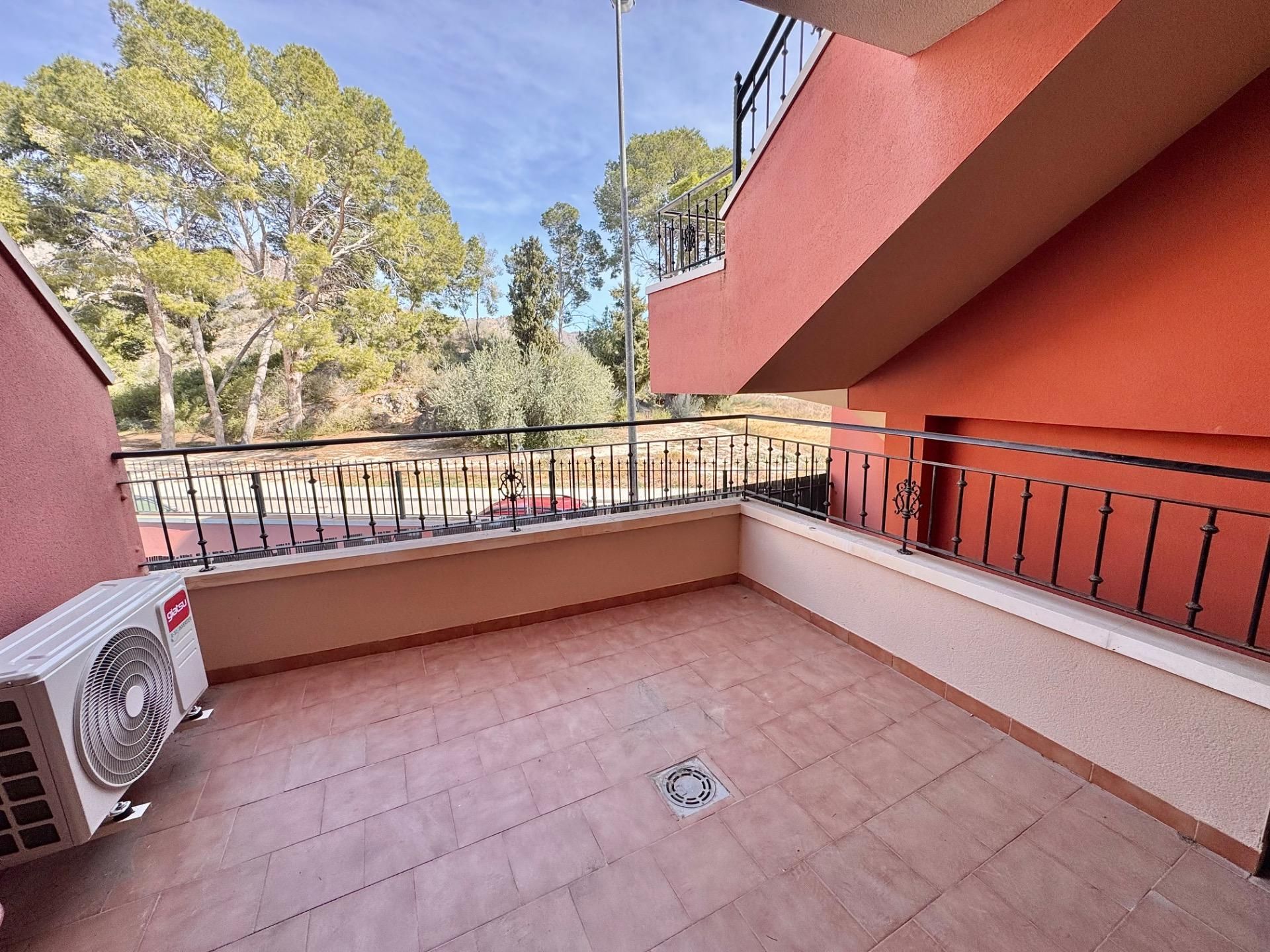 Terrassa de Casa o xalet en venda en Orihuela amb Aire condicionat, Calefacció i Traster